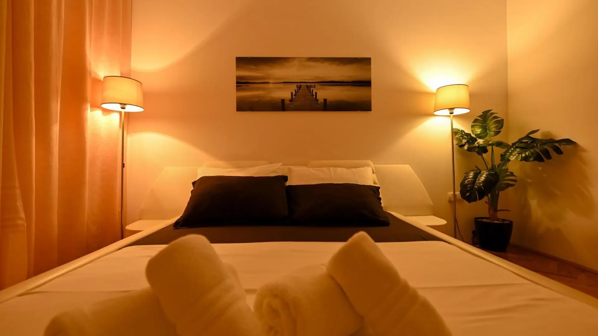 Apartamento Sunny Place With Sea View Trogir